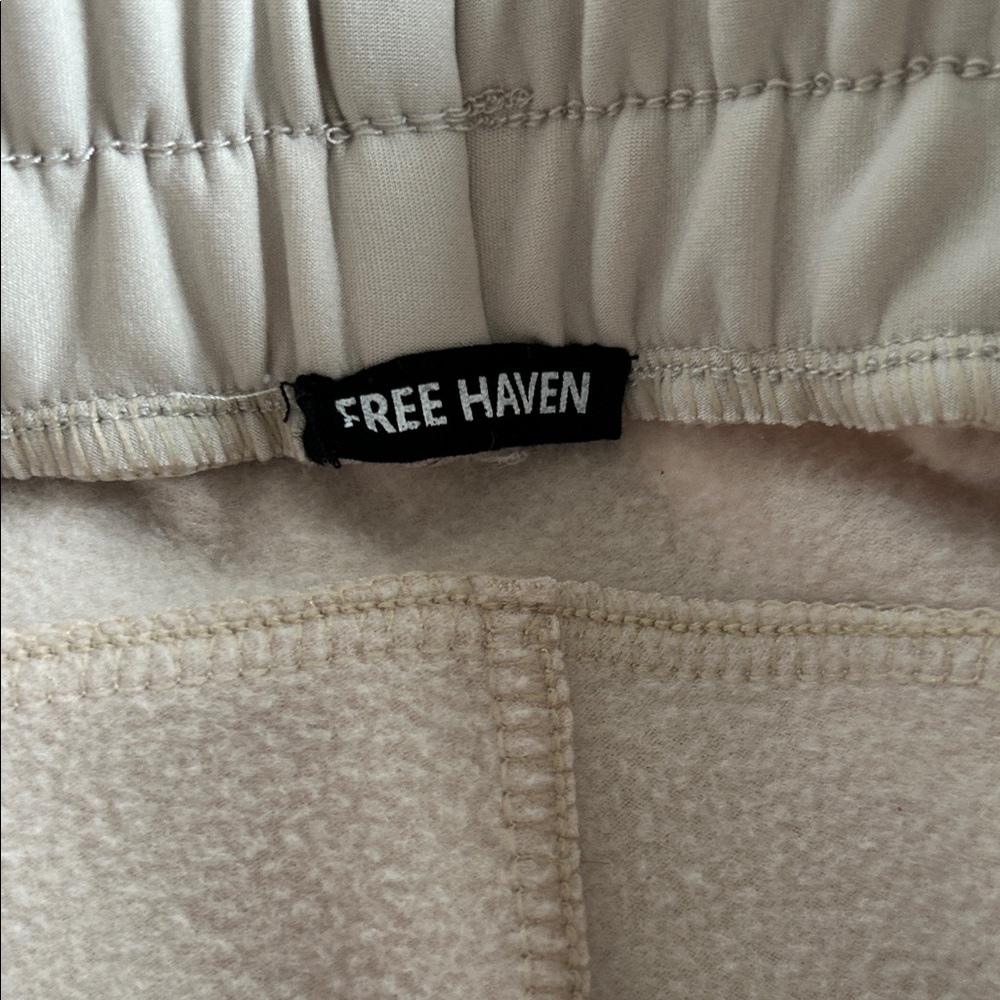 Off white, women’s Jogger Pants - Picture 3 of 9